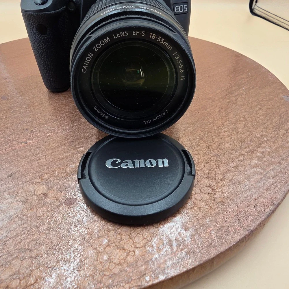 Canon EOS Rebel T1i 500D DSLR Camera with 18-55mm IS Lens Lowepro Bag Bundle